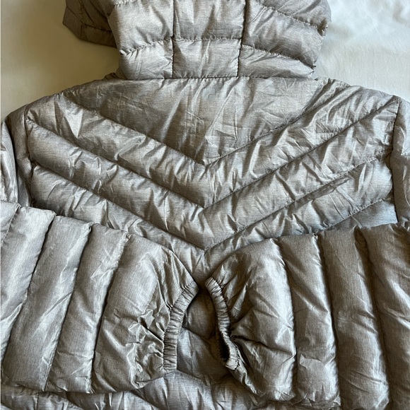 Mountain Wearhouse Puffer Coat - Picture 5 of 6